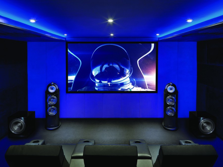 4-home-theater-speaker-myths-ruining-your-movie-nights