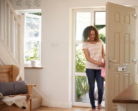 Smart_Home_Security_2_c754cc722f419815c137349fd3b4ff0c